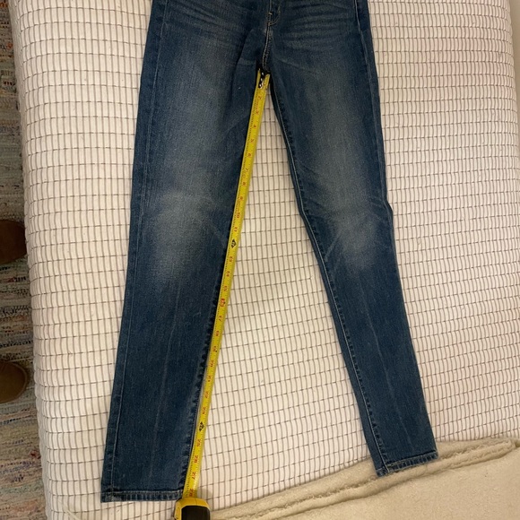 Levi’s High Rise Skinny’s 721 - Picture 5 of 5